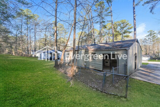 Building Photo - 5355 Bleckley Ct
