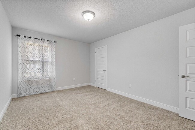 Building Photo - 103 Ridgeway Cir