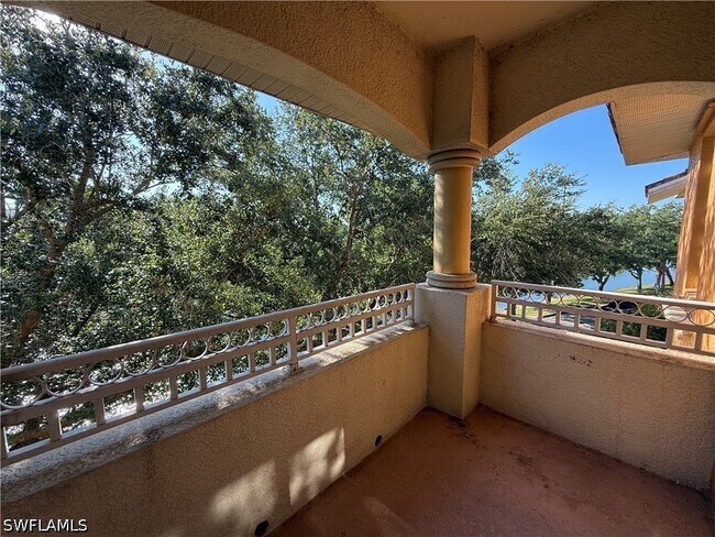 Building Photo - 3973 Pomodoro Cir