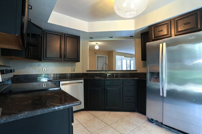 Building Photo - 2801 Marsala Ct