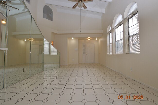 Building Photo - 3965 Tirana Way