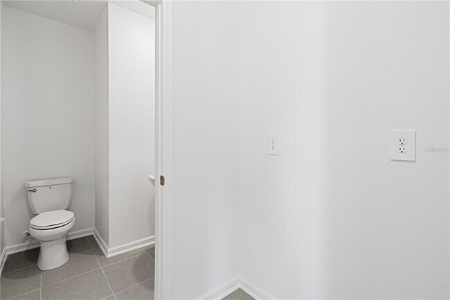 Building Photo - 6060 Zen Wy