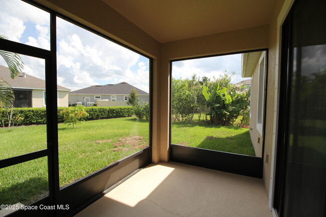 Building Photo - 3039 Burghley Park Way