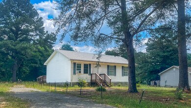 Building Photo - 496 Lancaster Creek Rd