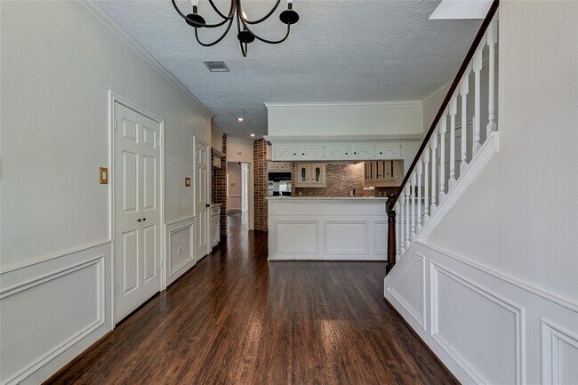 Building Photo - 20642 Laurel Lock Dr