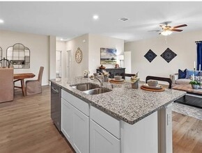 Building Photo - 1323 Taggart St