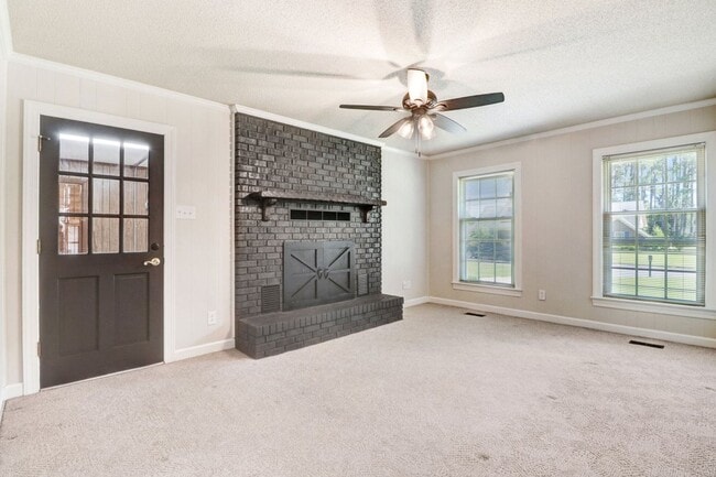 Building Photo - CHARMING 2-STORY BRICK HOME *Excellent Goldsboro Location* Lawn Care Included!