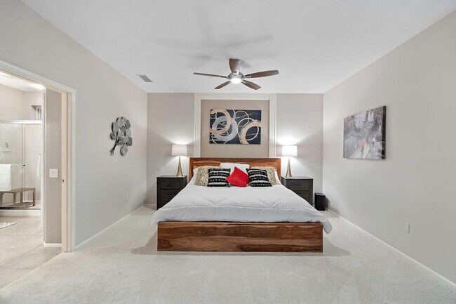 Building Photo - 17824 N Stone Haven Dr