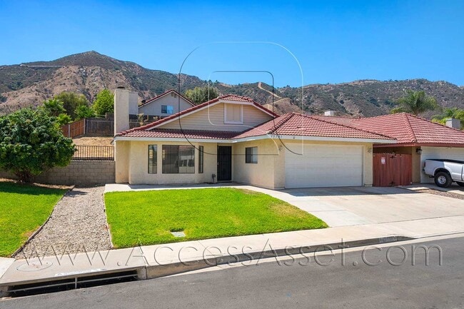 Building Photo - 15731 Laguna Ave