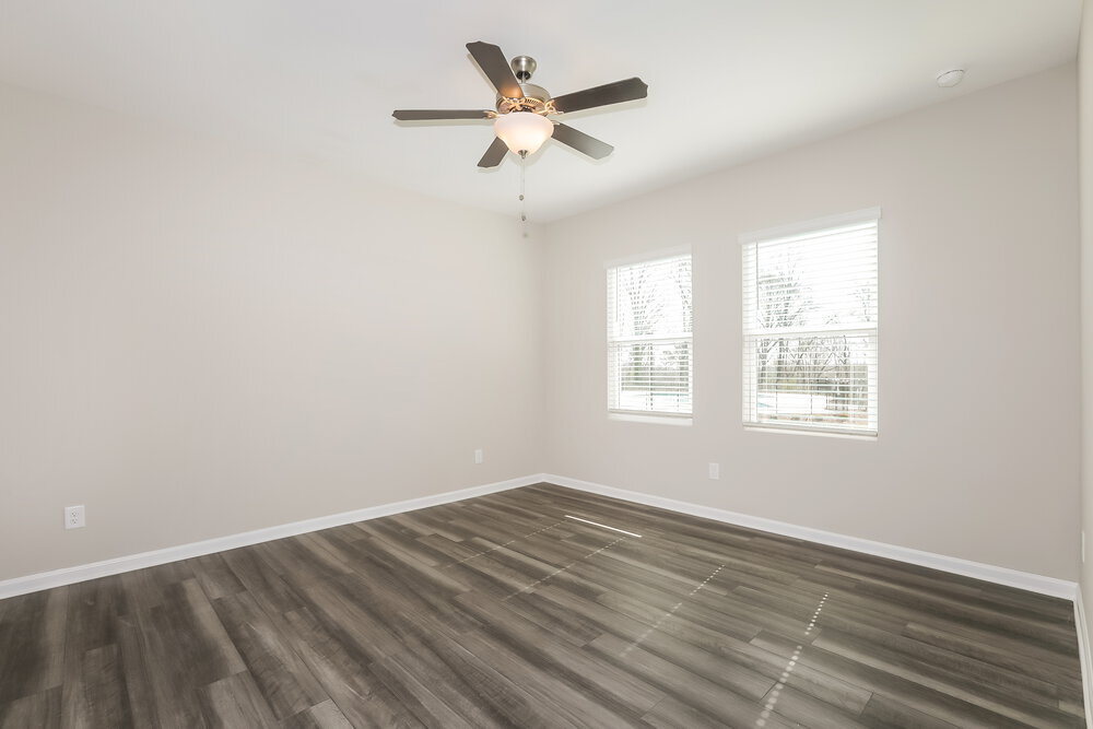 Building Photo - 39 Hyde Park