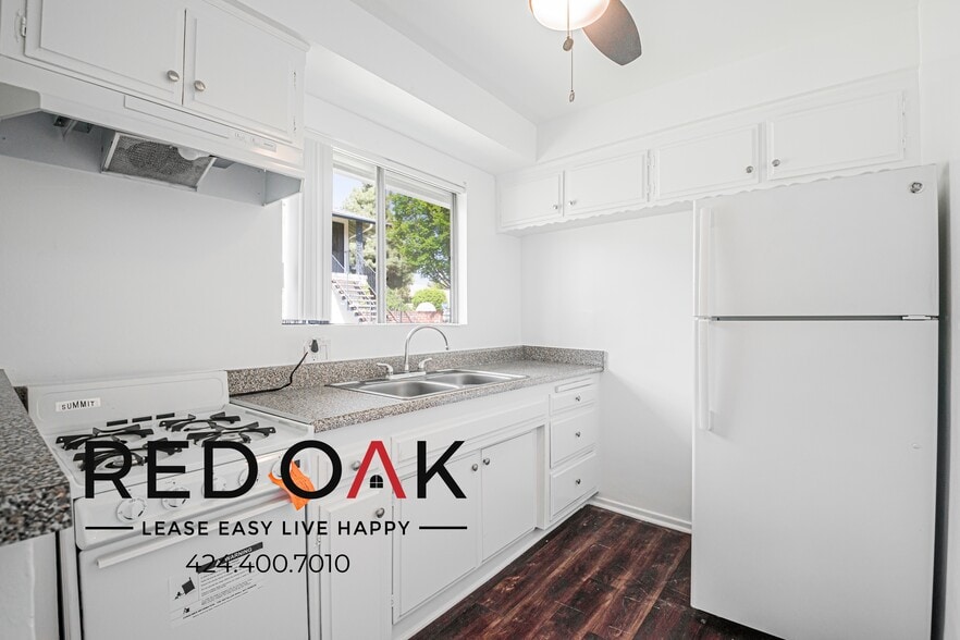 Building Photo - 5561 Santa Anita Ave