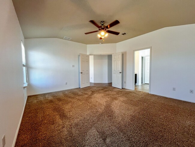 Building Photo - Available NOW!!!! This charming 1 story, 4...