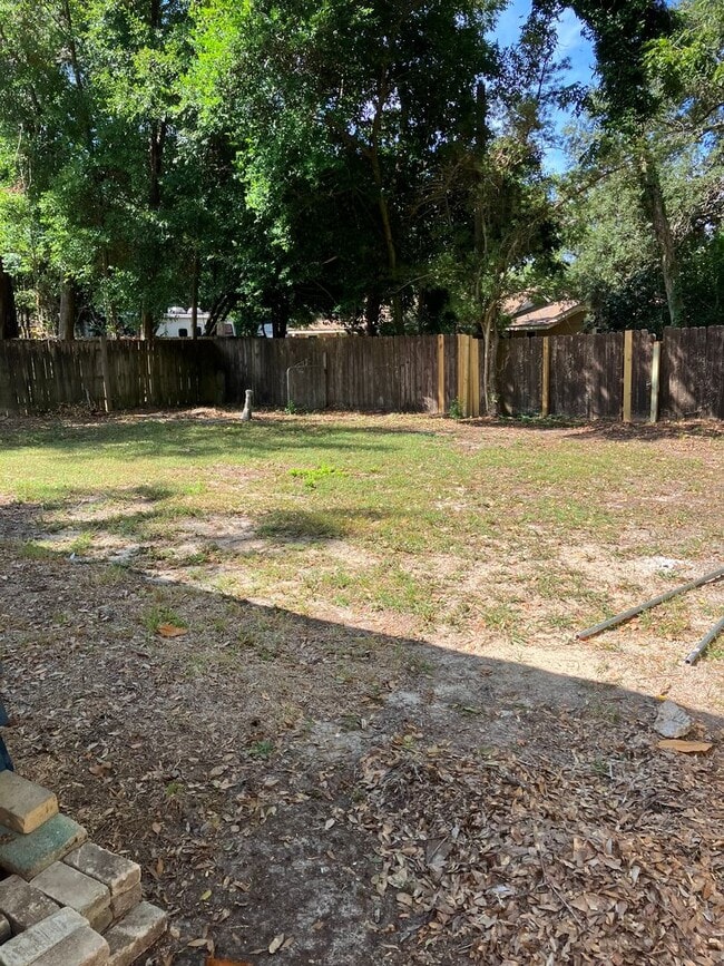 Building Photo - Gulfport 2 Bedroom