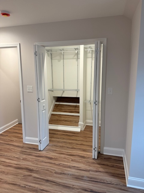 Primary Walk In Closet - 1330 Dunsinane Dr