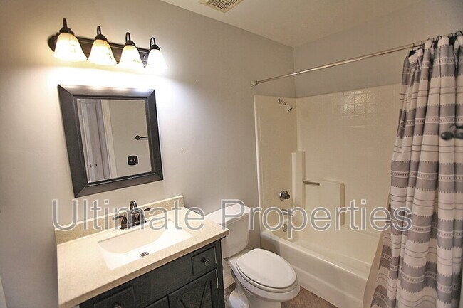Building Photo - 8140 N 107th Ave