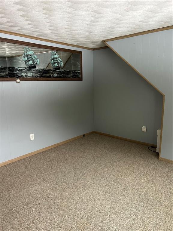 Building Photo - 103 Oak St