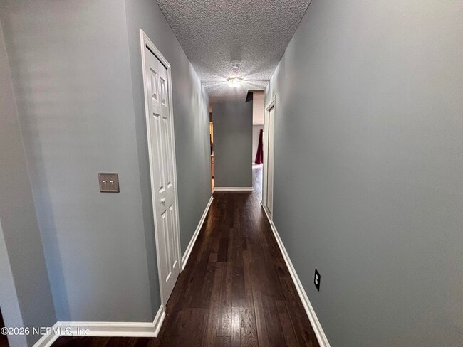 Building Photo - 7866 Aquarius Cir S