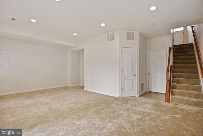 Building Photo - 22052 Dilworth Square