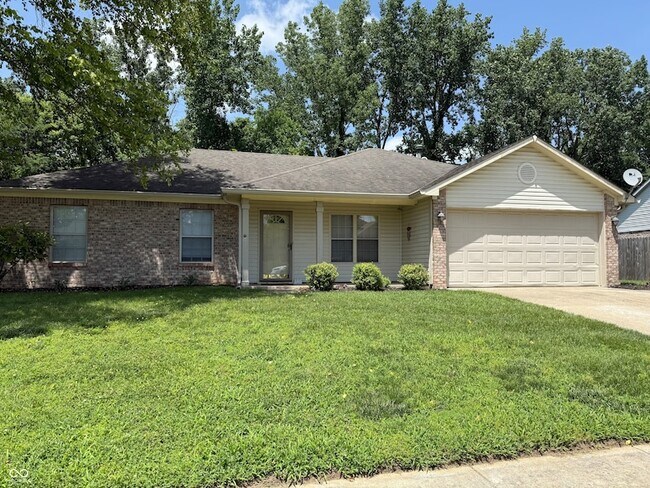 Building Photo - 6438 Thistle Bend