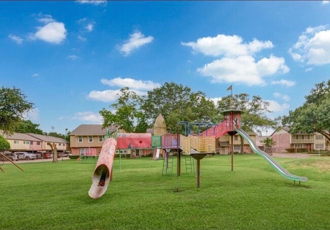 Building Photo - 10254 Hammerly Blvd