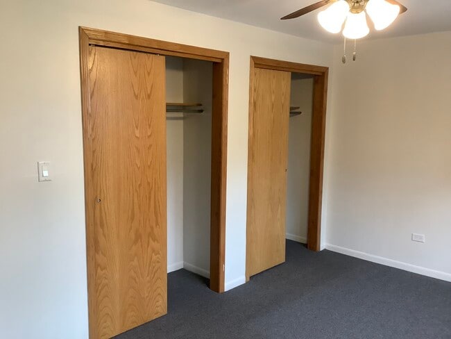 Building Photo - 10402 Moody Ave