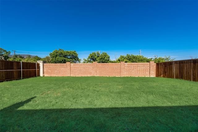 Building Photo - 3320 Chasemoor Dr