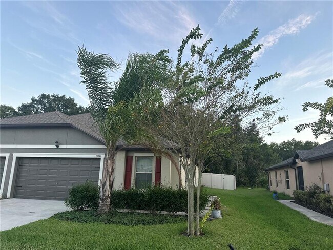 Primary Photo - 13336 Crest Lake Dr