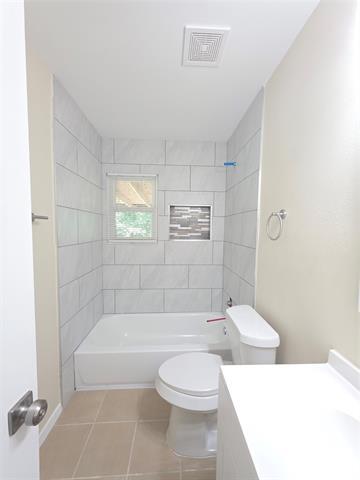 Building Photo - 4014 Sun Valley Dr