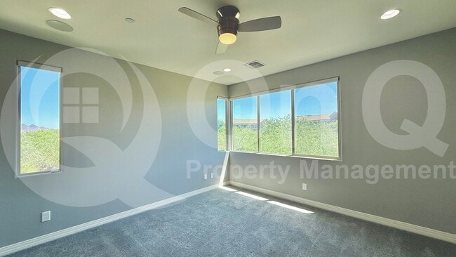 Building Photo - 7423 E Paraiso Dr