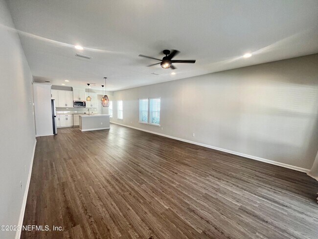 Building Photo - 2117 Hawkeye Pl