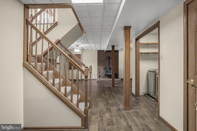 Building Photo - 22397 Armstrong Dr