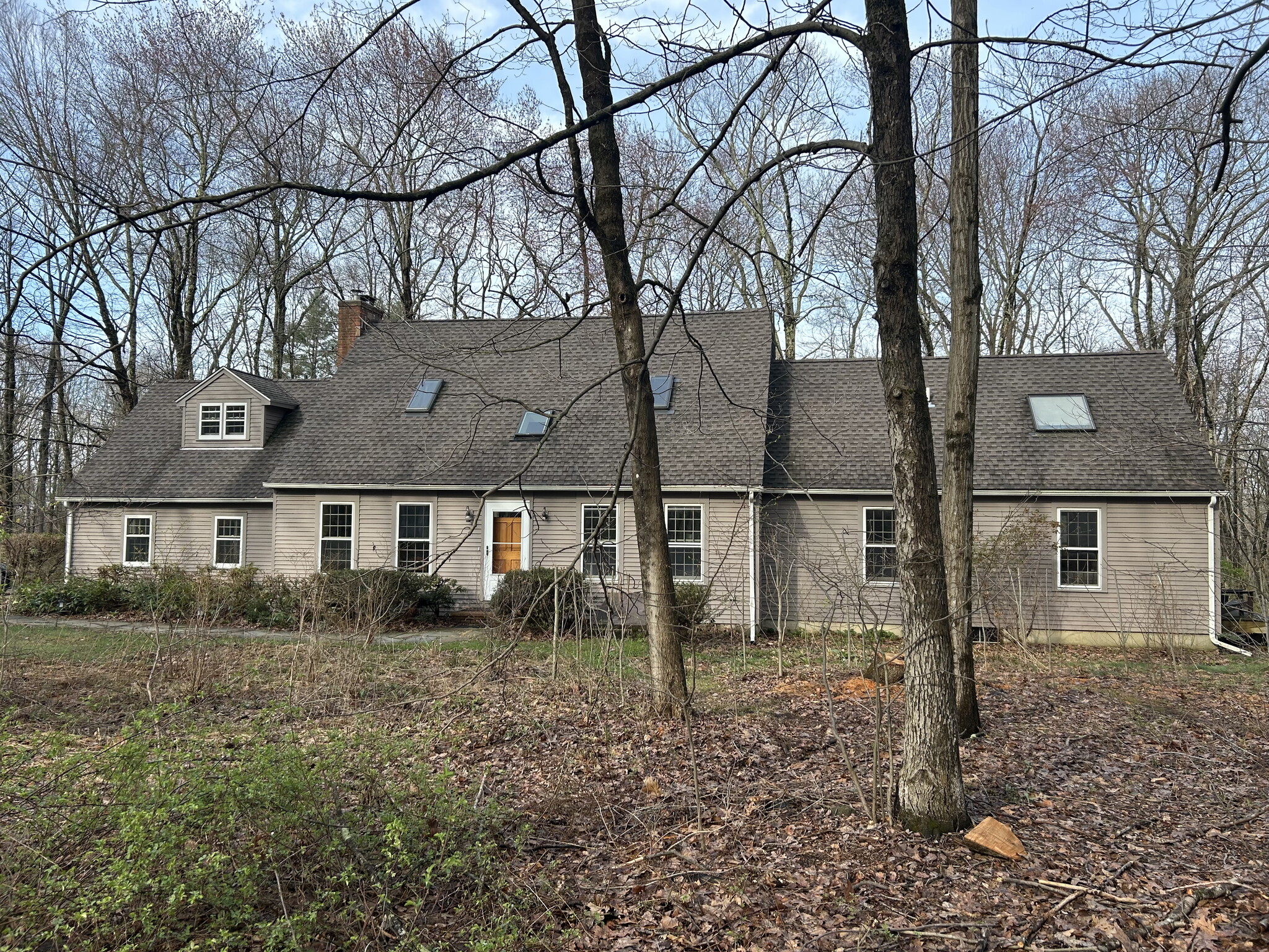 Building Photo - 32 Revere Rd