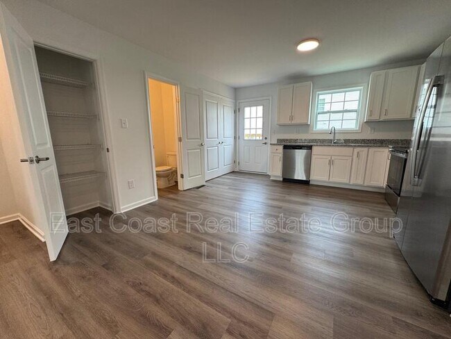 Building Photo - 52 Snowdrop Ct