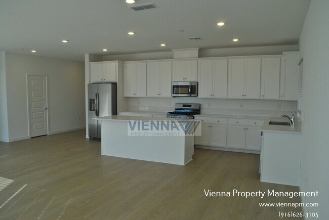 Building Photo - 4451 Duckhawk Cir