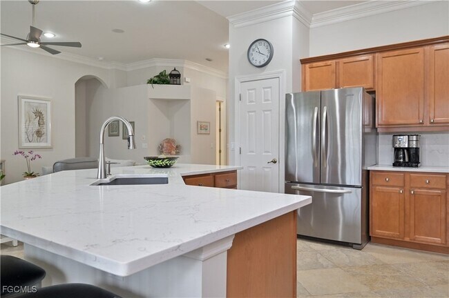Building Photo - 8968 Crown Bridge Way