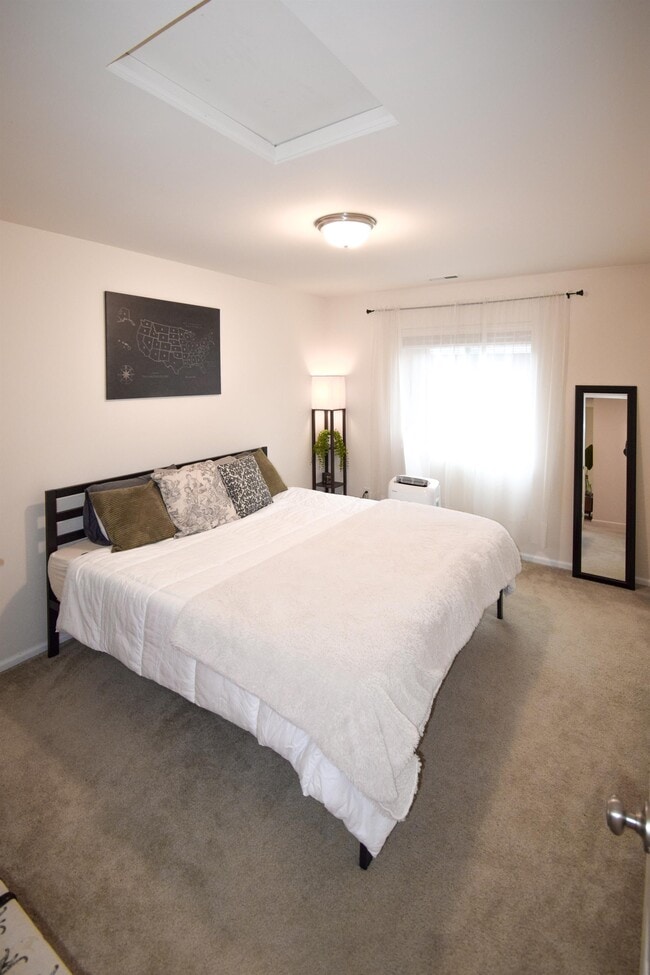 Building Photo - 4721 Joppa St SW