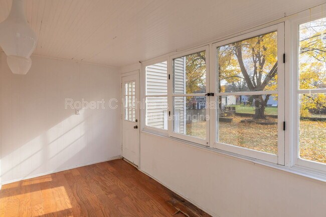 Building Photo - 99 Cheney Ln