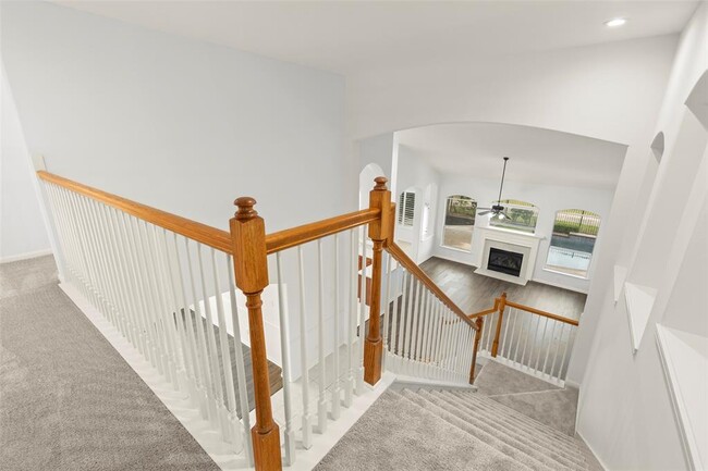 Building Photo - 2111 Blue Water Bay Dr