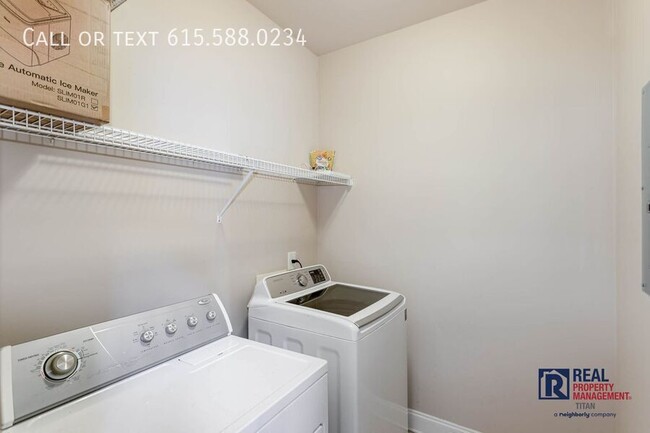 Building Photo - 1210 Olympia Pl