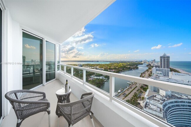 Building Photo - 4401 Collins Ave