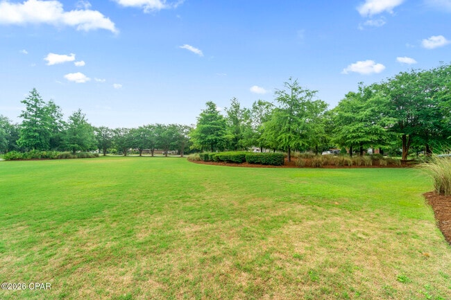 Building Photo - 114 Lake Merial Trail