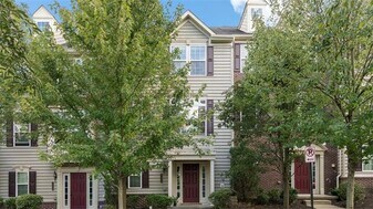 Building Photo - 125 Lewisham Rd