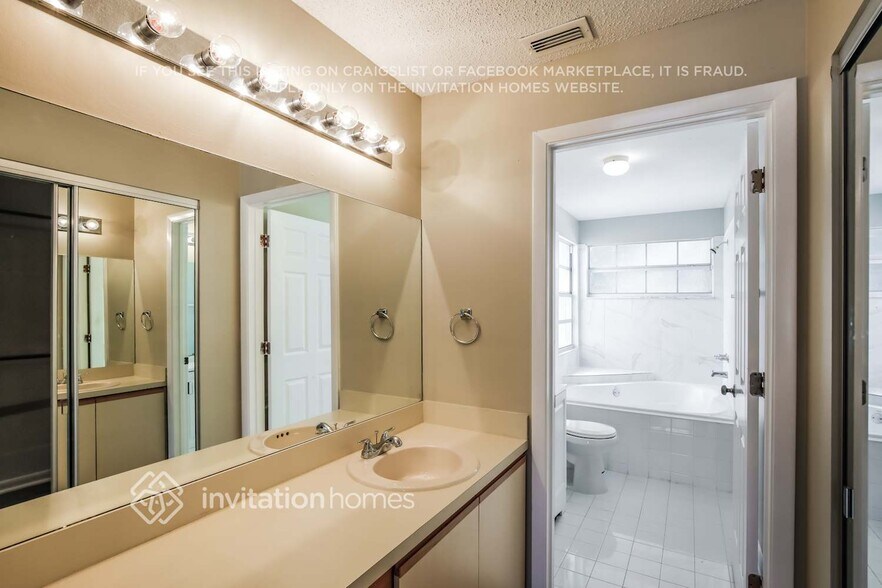 Building Photo - 2716 Arrowwood Ct