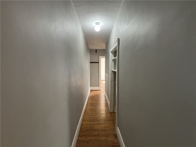 Building Photo - 95 Woodlawn St