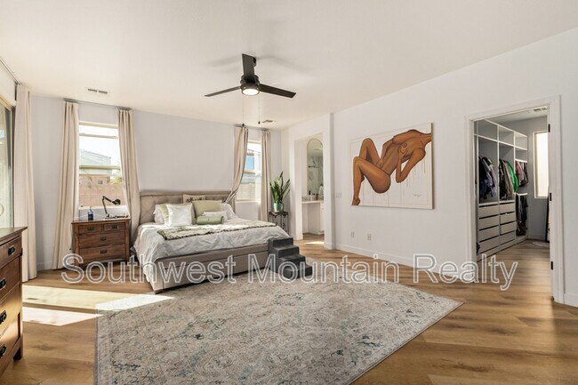 Building Photo - 17809 W Lincoln St