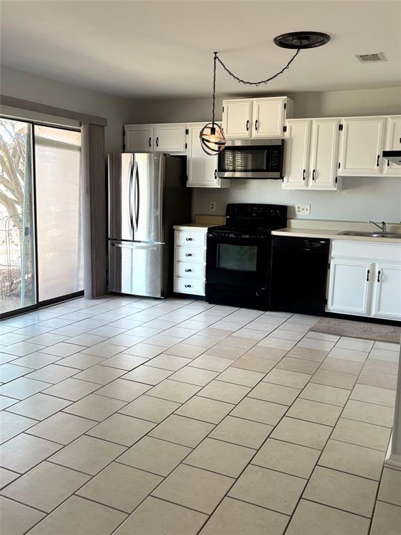 Primary Photo - 1919 American Dr