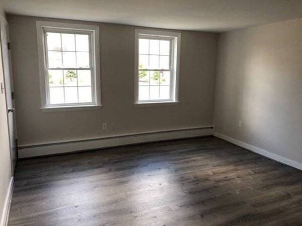 Building Photo - 175 Millwood St