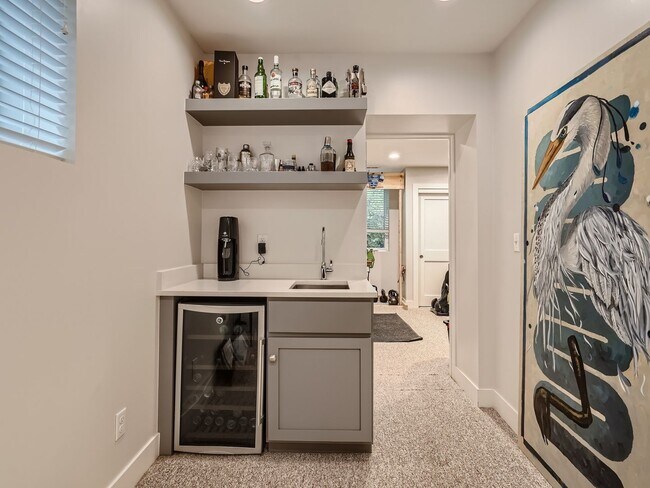 Building Photo - Short Term Rental Opportunity in Sloans Lake Area