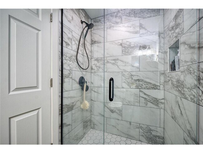 Building Photo - 4324 Rustic Pl