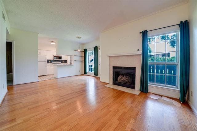 Building Photo - 1700 Amelia Ct
